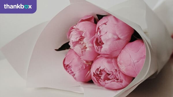 A bunch of pink roses